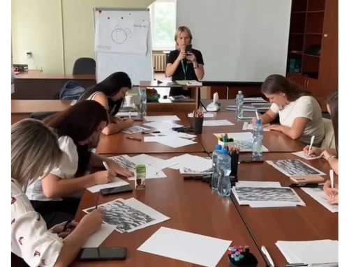 Drawing for psychological self-support: an art therapy event was held in Kryvyi Rih
