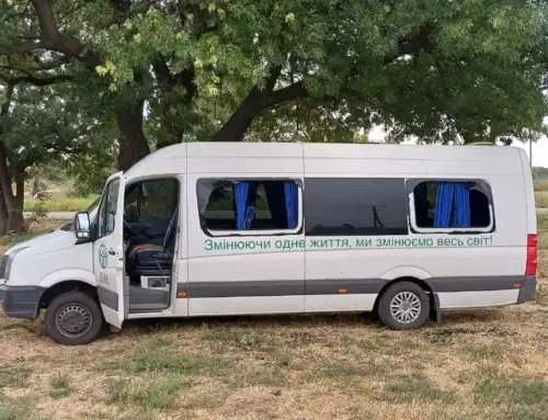 An FPV drone attacked an ADRA Ukraine humanitarian bus: the driver managed to leave the cabin