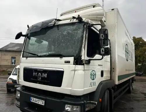The team managed to take people away: an FPV drone damaged an ADRA Ukraine truck in Zolochiv